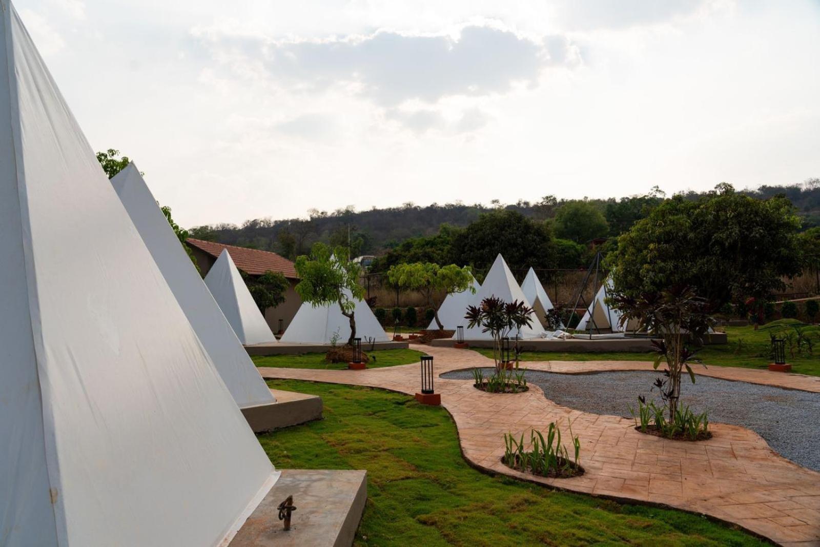 Ravishing Retreat Resort Rāmanagaram Dış mekan fotoğraf