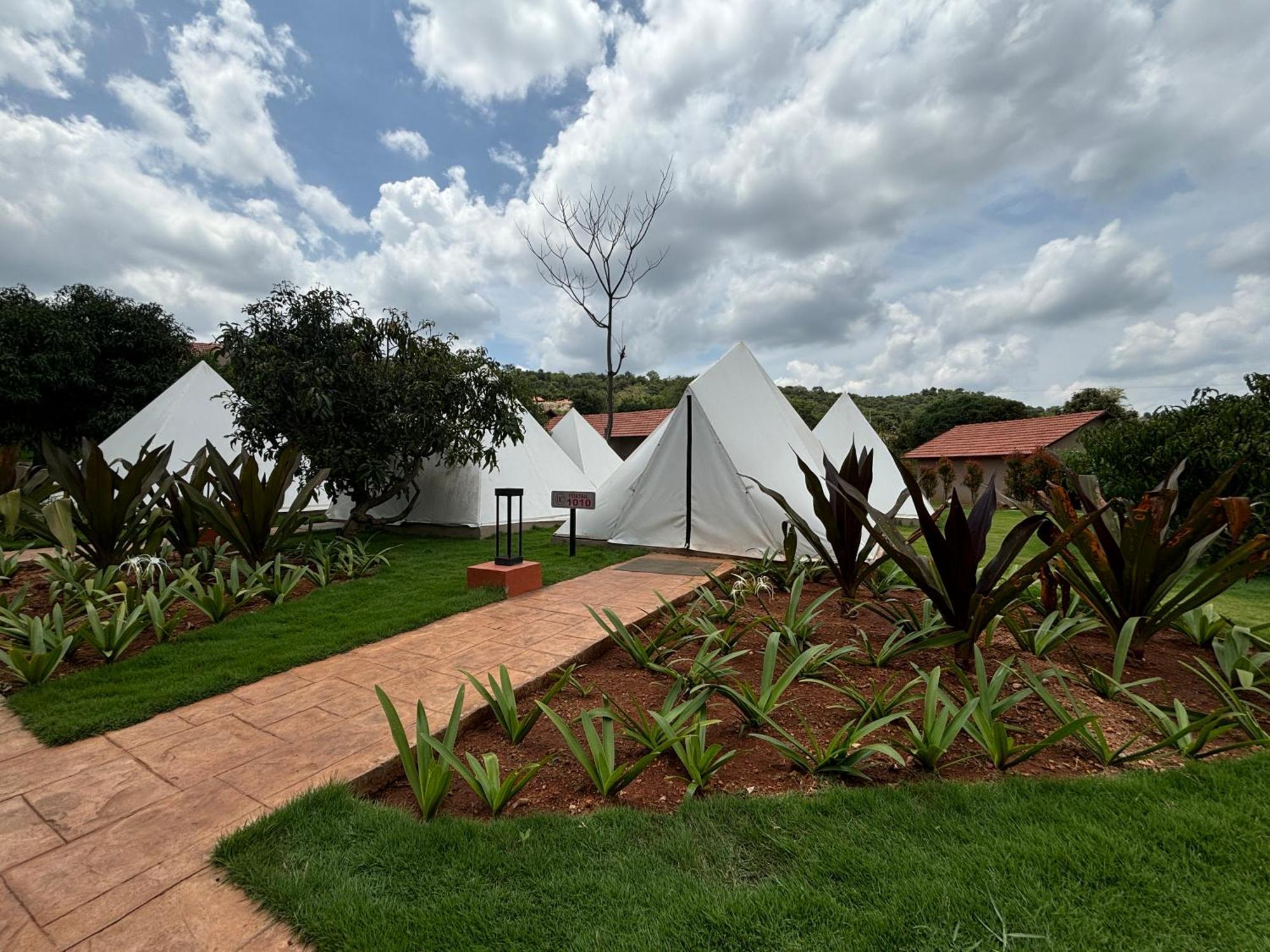 Ravishing Retreat Resort Rāmanagaram Dış mekan fotoğraf