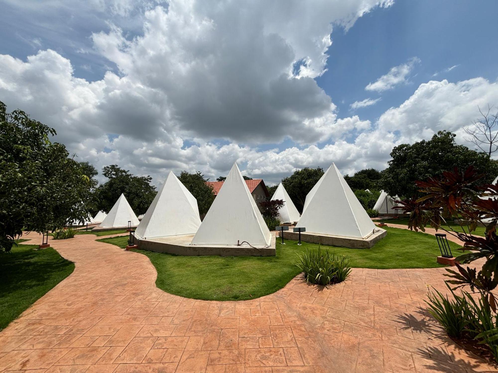 Ravishing Retreat Resort Rāmanagaram Dış mekan fotoğraf